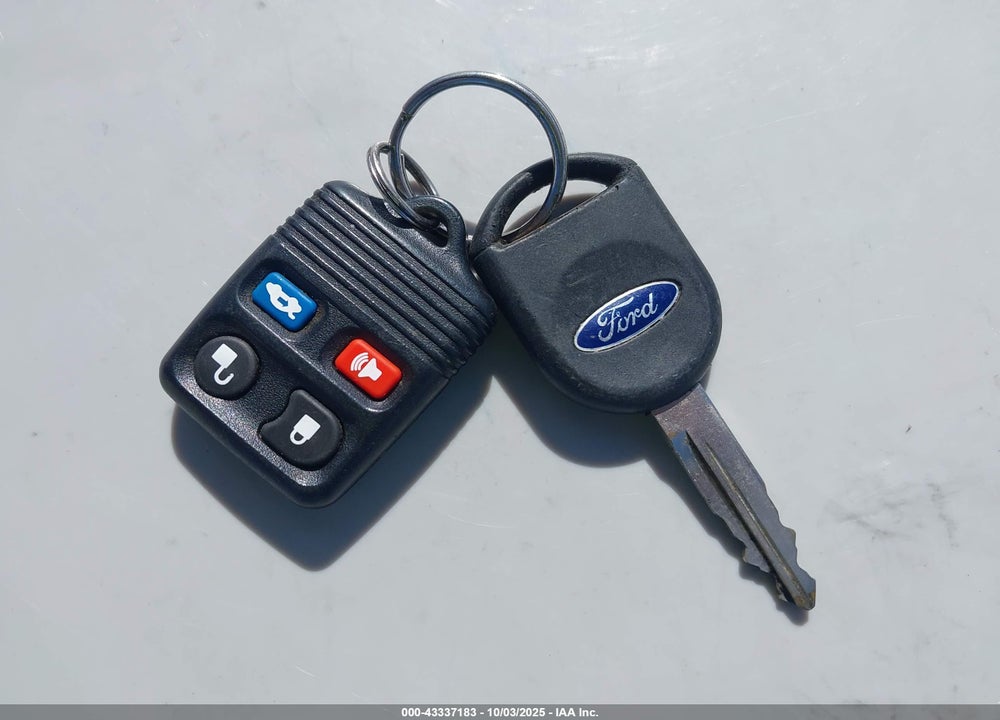 2000 FORD TAURUS SE VIN: 1FAFP58S6YG278449