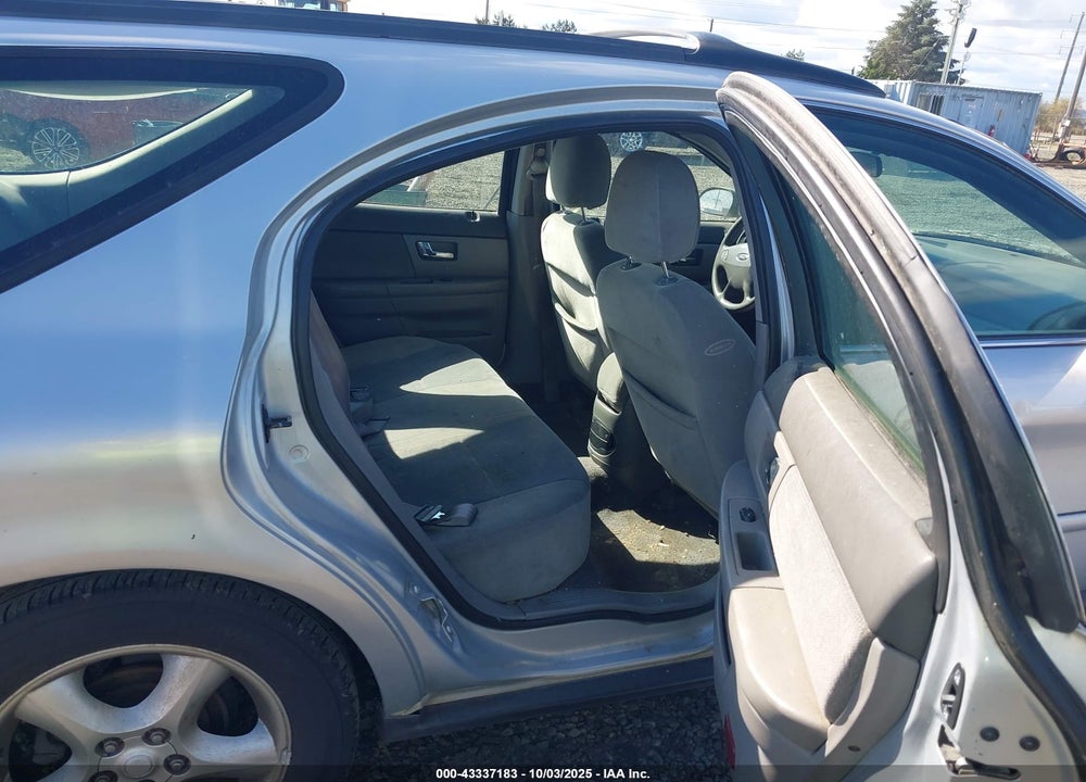 2000 FORD TAURUS SE VIN: 1FAFP58S6YG278449