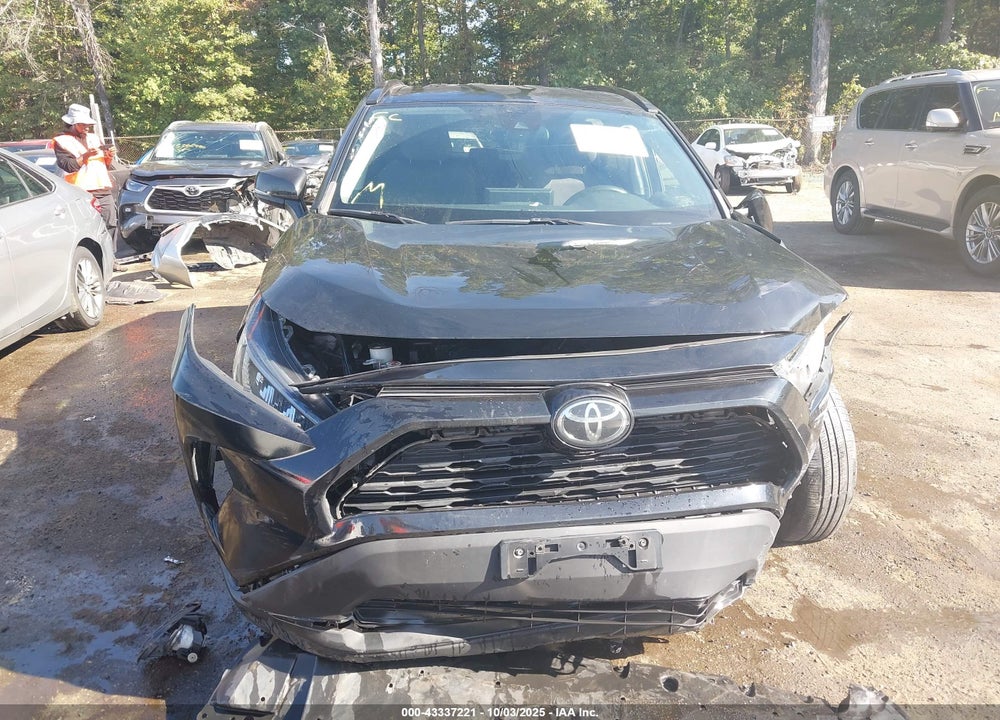 2020 TOYOTA RAV4 XLE VIN: 2T3P1RFV0LC083630
