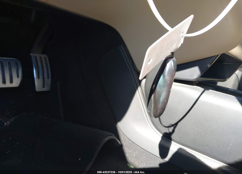 2014 TESLA MODEL S VIN: 5YJSA1H12EFP65163