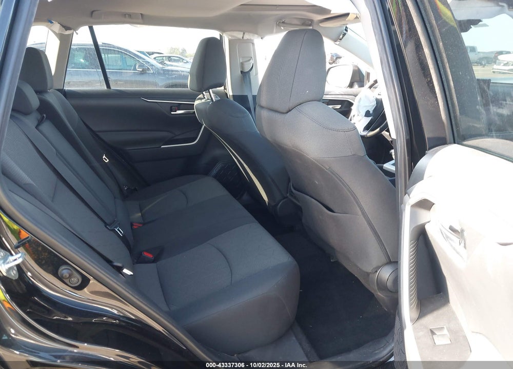 2021 TOYOTA RAV4 VIN: 2T3P1RFV9MW197125