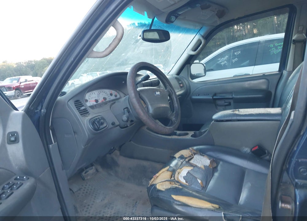2004 FORD EXPLORER SPORT TRAC ADRENALIN/XLS/XLT VIN: 1FMZU67K34UA97940