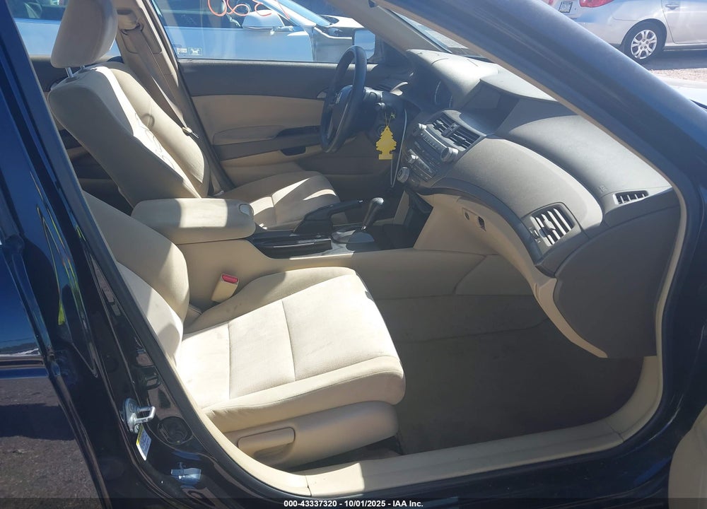 2008 HONDA ACCORD VIN: 1HGCP26478A006822