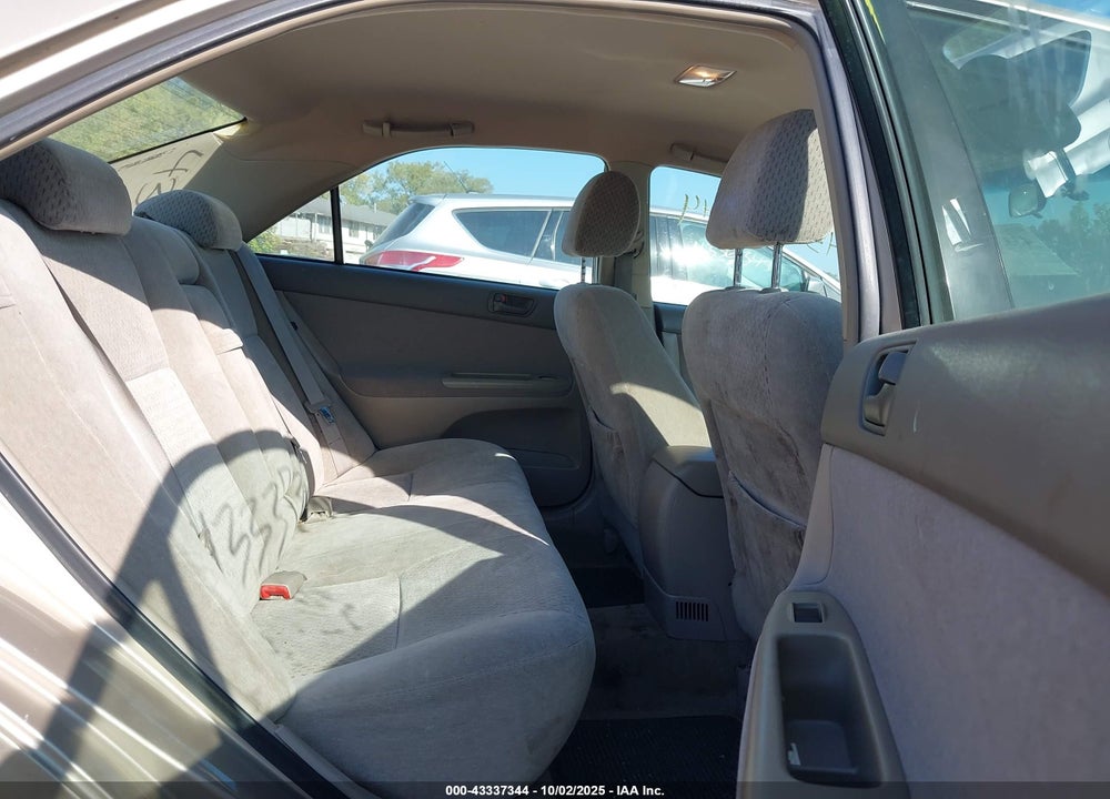 2004 TOYOTA CAMRY LE VIN: 4T1BE32K84U863567