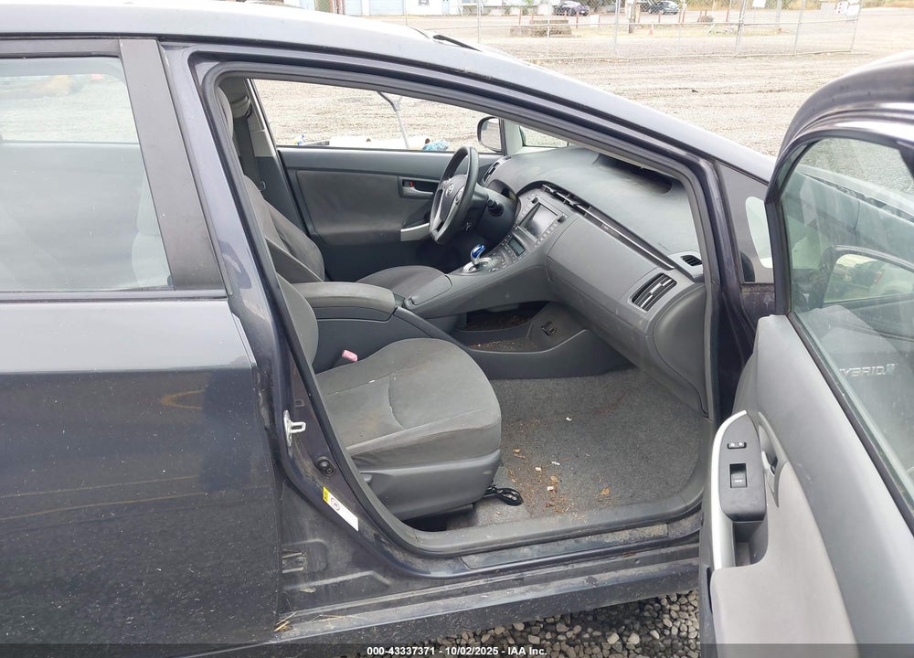 2010 TOYOTA PRIUS III VIN: JTDKN3DU7A0086949