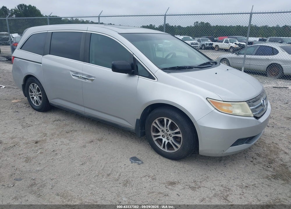 2011 HONDA ODYSSEY EX-L VIN: 5FNRL5H68BB005682