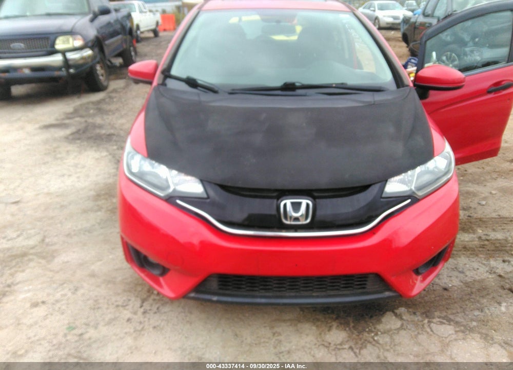 2015 HONDA FIT VIN: 3HGGK5G87FM720579