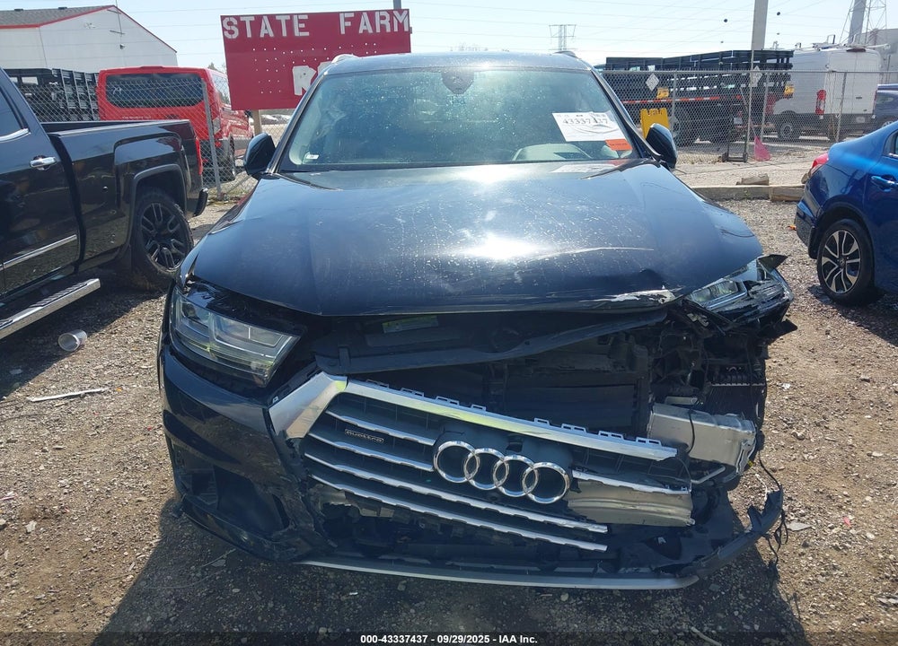 2019 AUDI Q7 VIN: WA1LAAF73KD042558