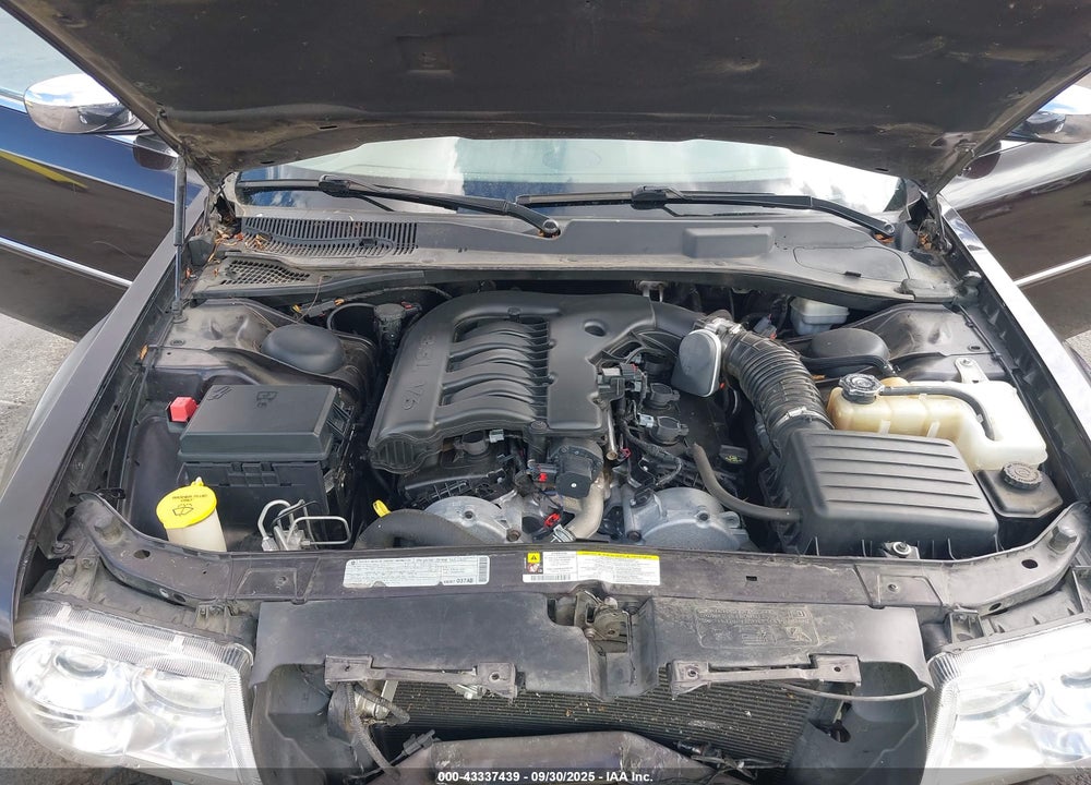 2010 CHRYSLER 300 VIN: 2C3CA3CV9AH161712