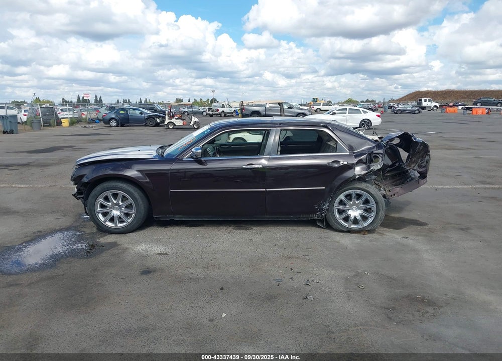 2010 CHRYSLER 300 VIN: 2C3CA3CV9AH161712