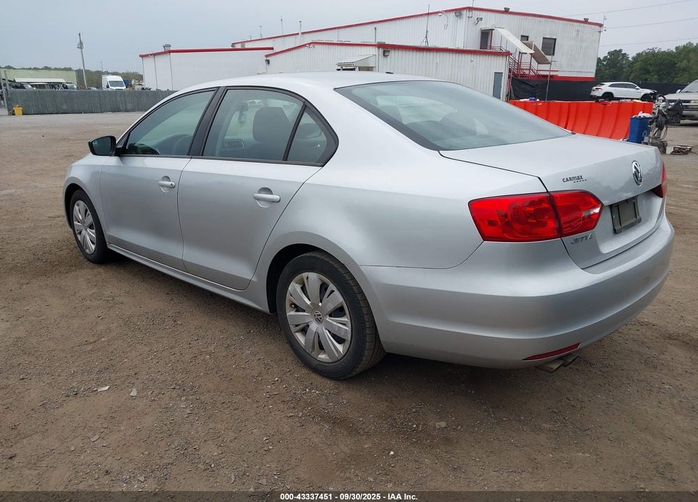 2013 VOLKSWAGEN JETTA VIN: 3VW2K7AJ1DM367749
