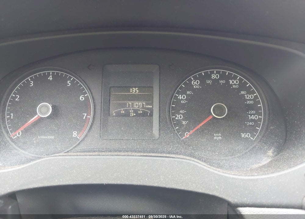 2013 VOLKSWAGEN JETTA VIN: 3VW2K7AJ1DM367749
