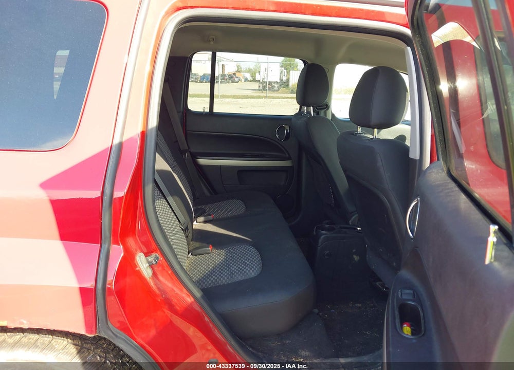 2009 CHEVROLET HHR VIN: 3GNCA23B39S595376