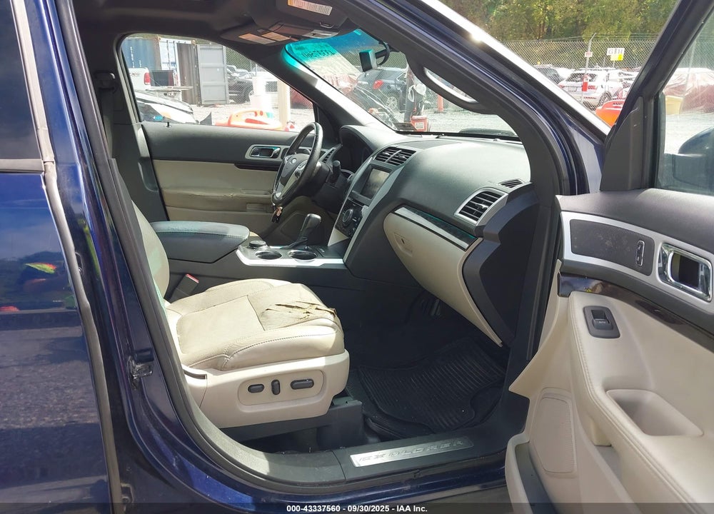 2011 FORD EXPLORER VIN: 1FMHK8F87BGA82887