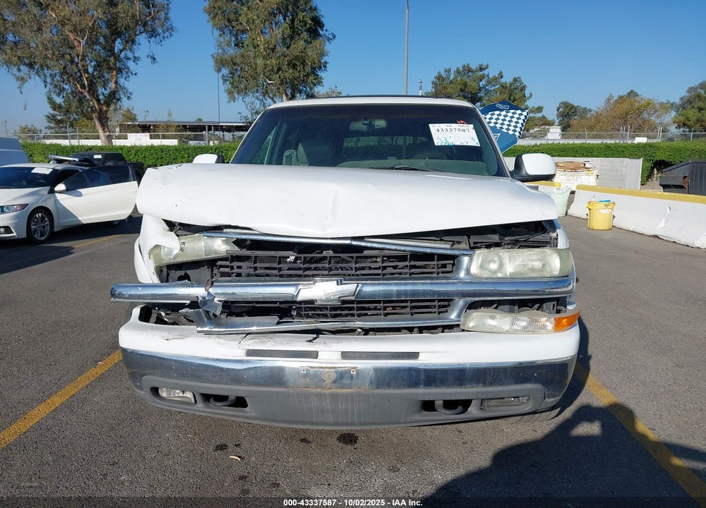 2002 CHEVROLET SUBURBAN 1500 VIN: 3GNEC16T42G297011