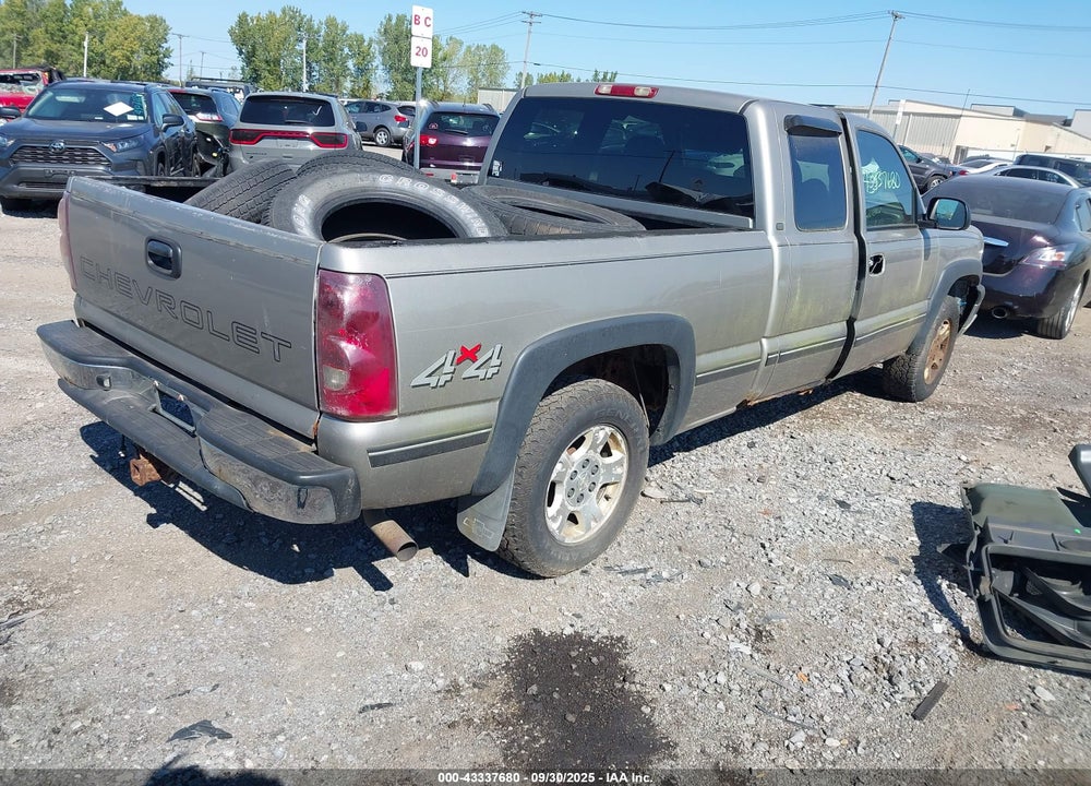 2003 CHEVROLET SILVERADO 1500 VIN: 2GCEK19V231168008