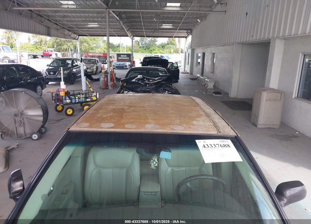 2009 CADILLAC DTS VIN: 1G6KD57Y49U122004