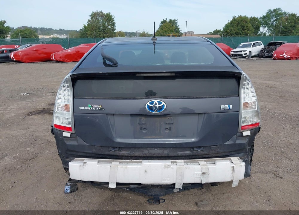 2011 TOYOTA PRIUS TWO VIN: JTDKN3DU9B1459422
