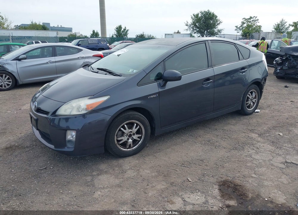 2011 TOYOTA PRIUS TWO VIN: JTDKN3DU9B1459422