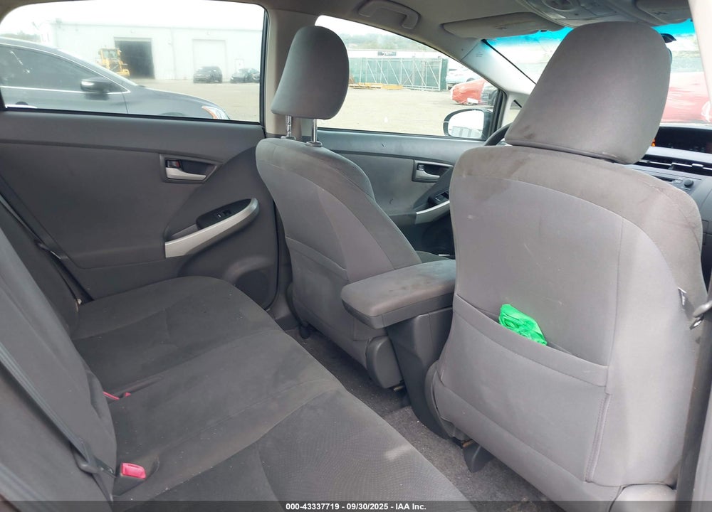 2011 TOYOTA PRIUS TWO VIN: JTDKN3DU9B1459422