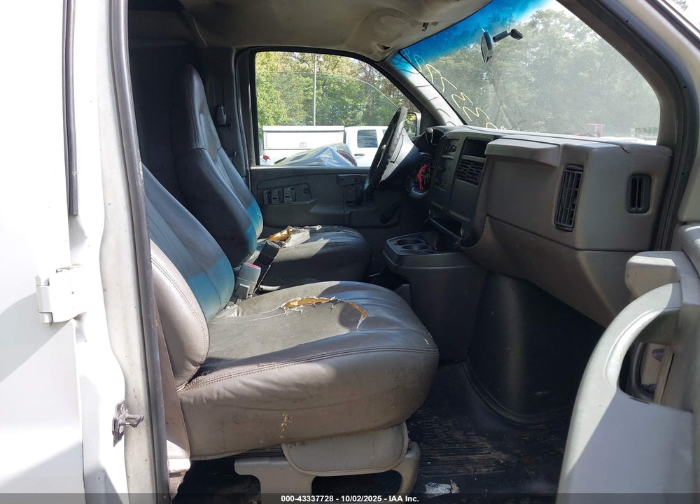 2003 CHEVROLET EXPRESS VIN: 1GCFG15X631202941