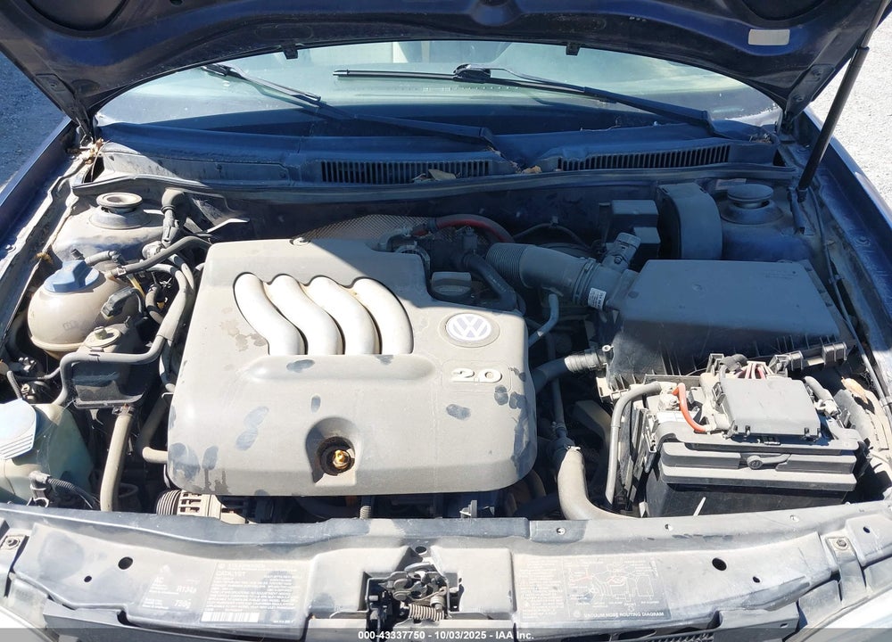 2001 VOLKSWAGEN GOLF GLS VIN: 9BWGT61J114060983