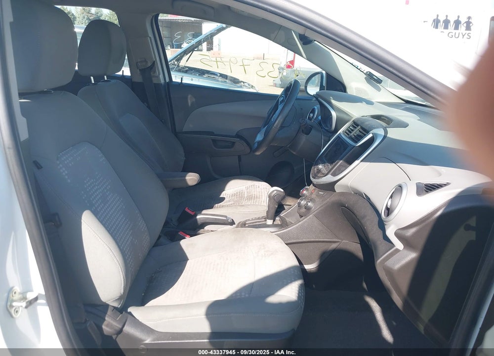 2020 CHEVROLET SONIC VIN: 1G1JG6SB9L4133668
