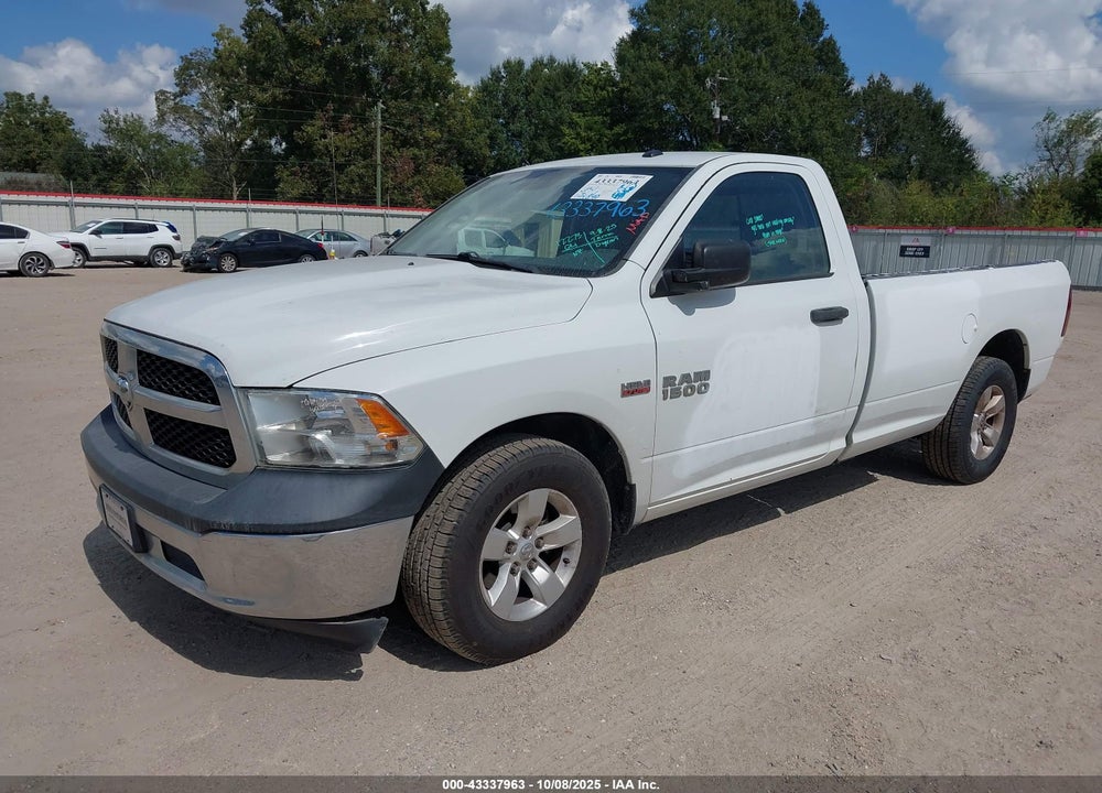2015 RAM 1500 TRADESMAN VIN: 3C6JR6DT7FG517180