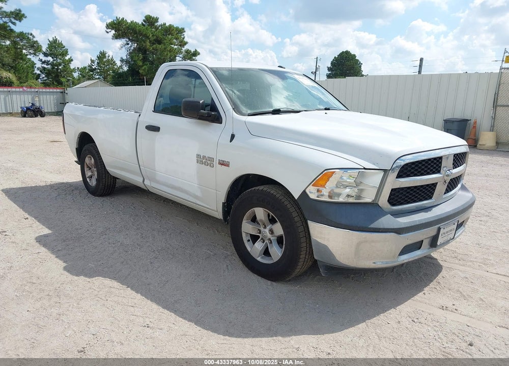 2015 RAM 1500 TRADESMAN VIN: 3C6JR6DT7FG517180