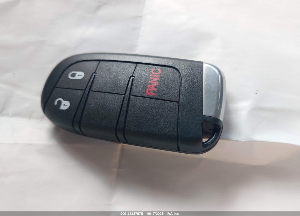 2011 DODGE JOURNEY VIN: 3D4PH1FG2BT500297