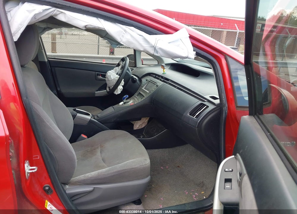 2015 TOYOTA PRIUS VIN: JTDKN3DU4F0441549