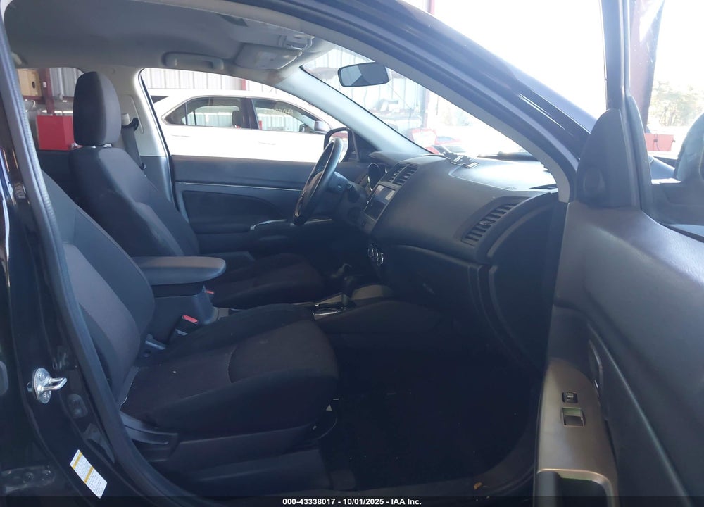 2019 MITSUBISHI OUTLANDER SPORT VIN: JA4AR3AU8KU027305