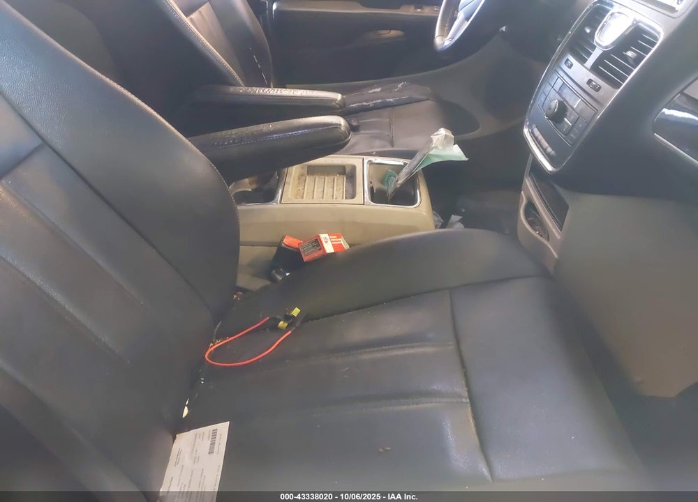2014 CHRYSLER TOWN & COUNTRY TOURING VIN: 2C4RC1BG0ER160035