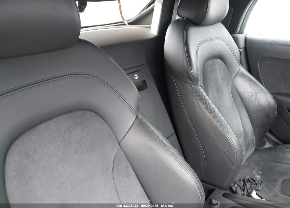 2008 AUDI TT VIN: TRUMF38J981009287