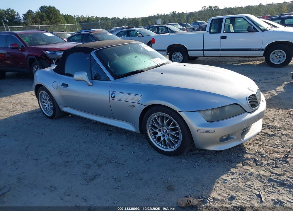 2000 BMW Z3 VIN: 4USCH3349YLF42694