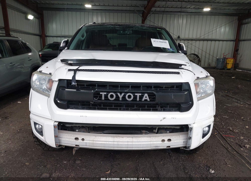2015 TOYOTA TUNDRA PLATINUM 5.7L V8 VIN: 5TFAY5F15FX430598