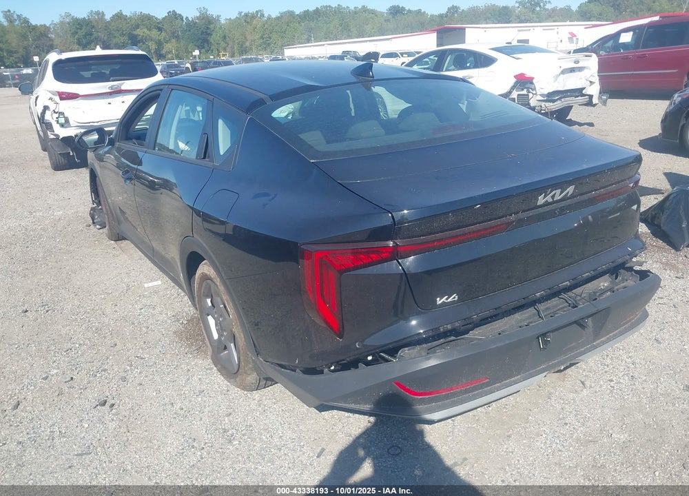 2025 KIA K4 LXS VIN: 3KPFT4DEXSE134006