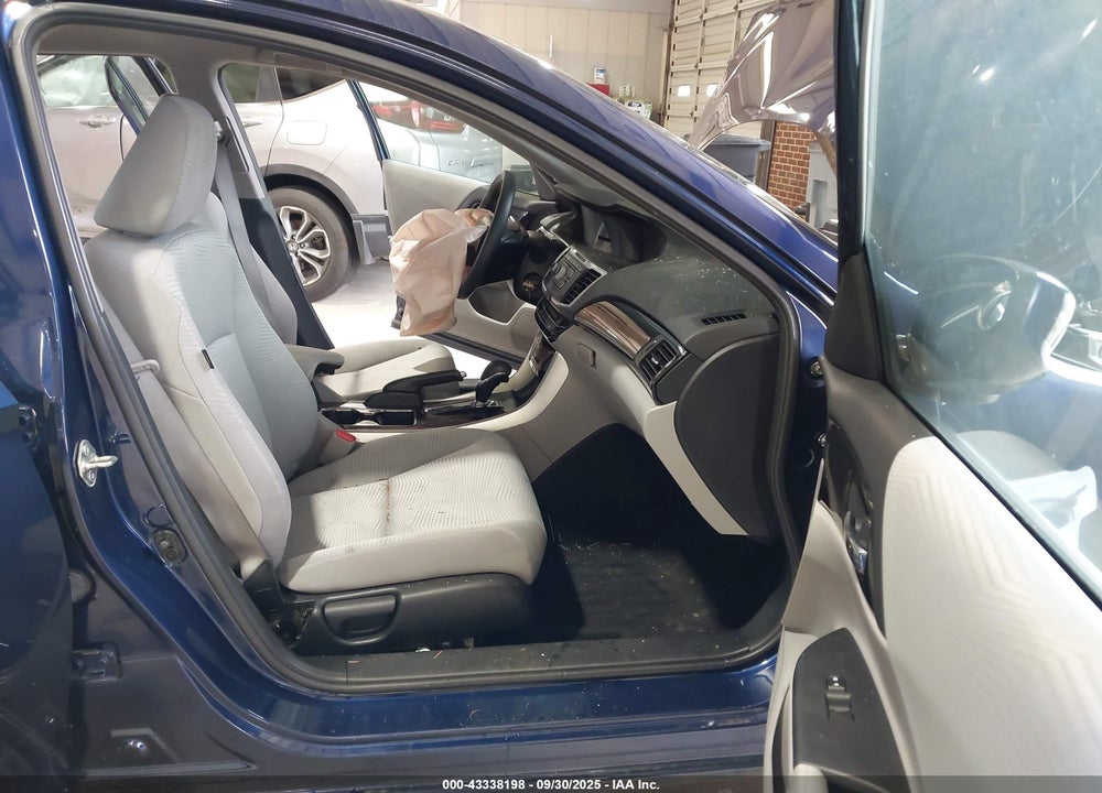 2017 HONDA ACCORD LX VIN: 1HGCR2F36HA091699
