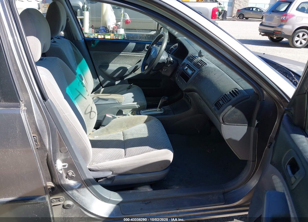 2005 HONDA CIVIC VP VIN: 2HGES16305H629916
