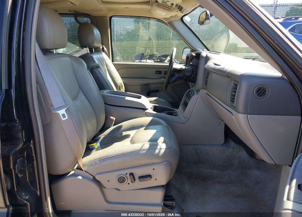 2004 CHEVROLET TAHOE Z71 VIN: 1GNEK13T54R172514