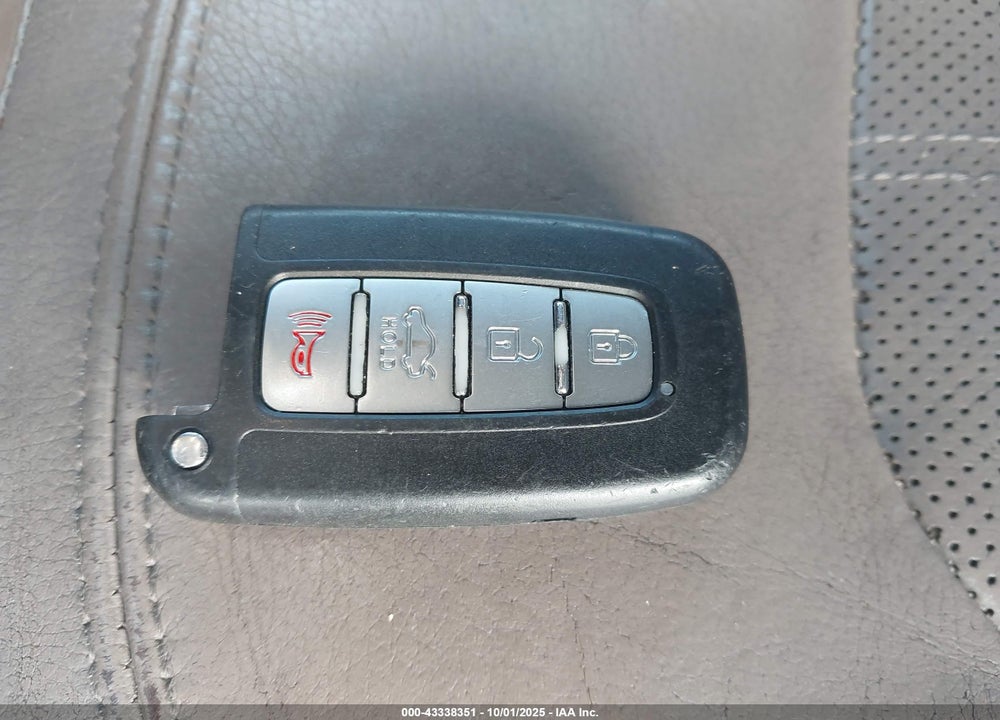 2013 HYUNDAI TUCSON LIMITED VIN: KM8JUCAC4DU621111