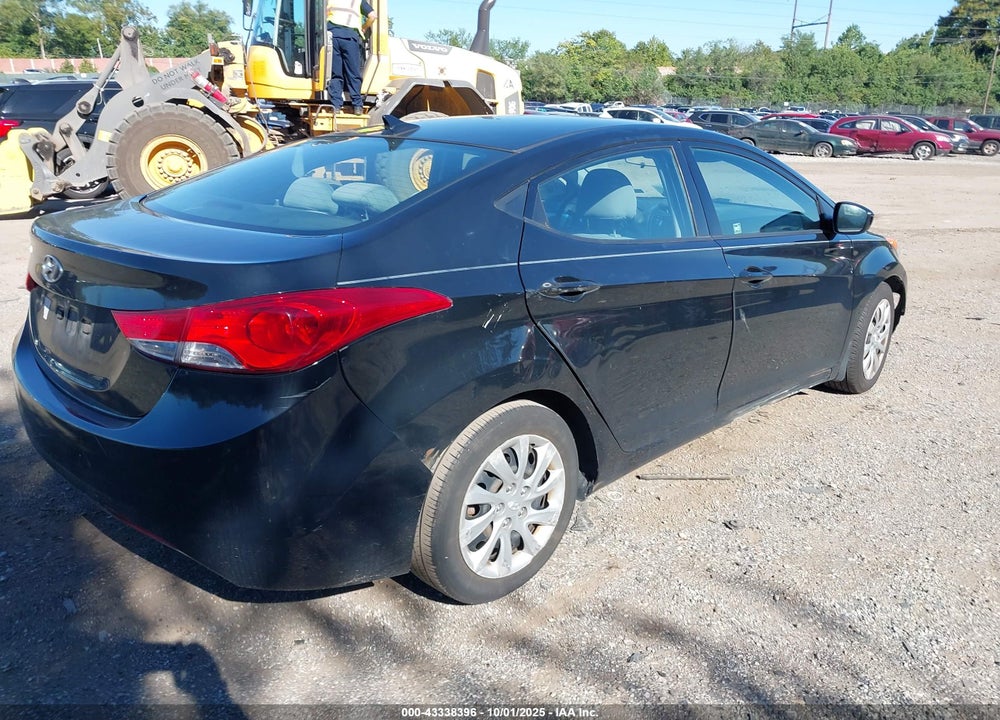 2013 HYUNDAI ELANTRA GLS VIN: 5NPDH4AE4DH228880