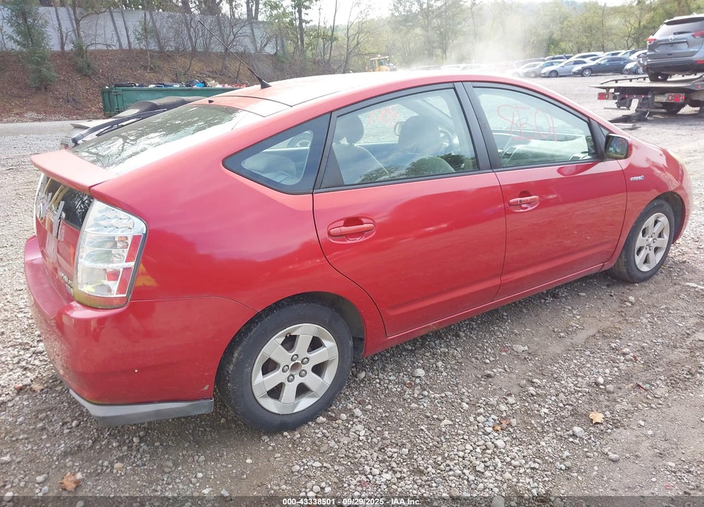 2008 TOYOTA PRIUS VIN: JTDKB20UX83310748