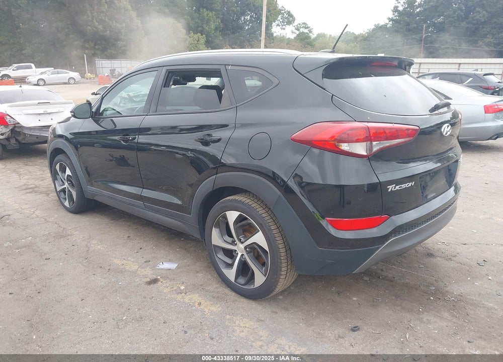 2016 HYUNDAI TUCSON VIN: KM8J3CA21GU146001