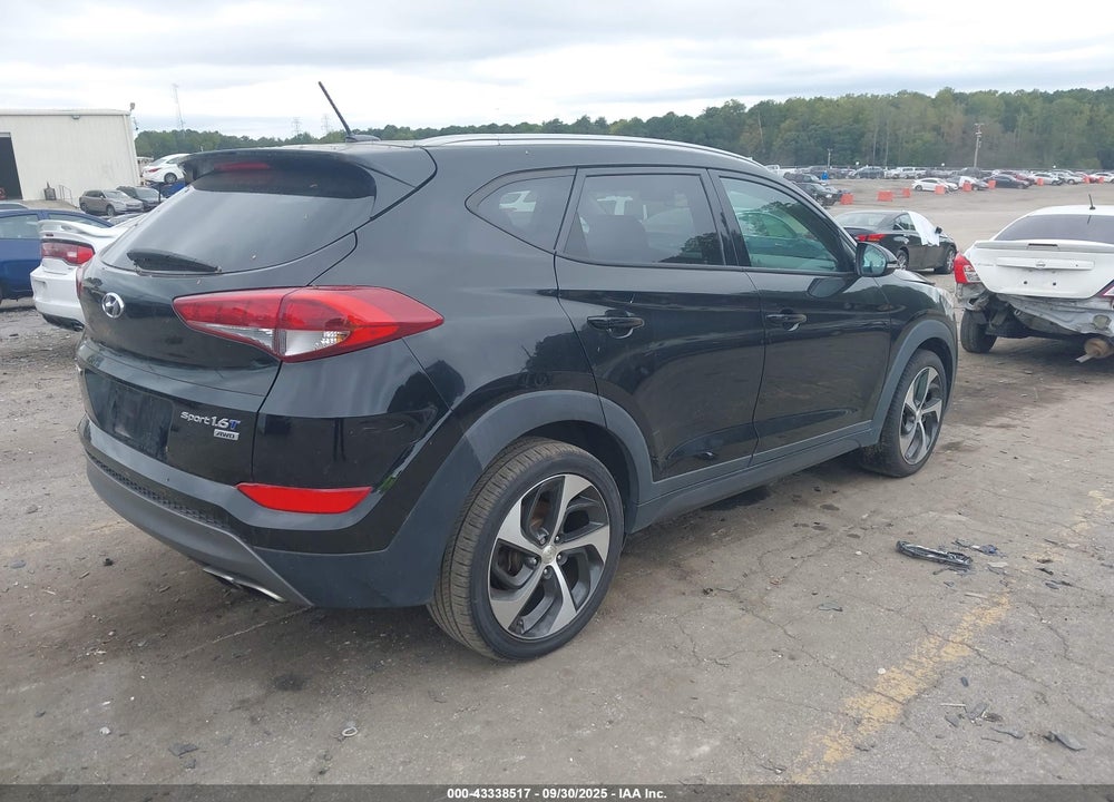 2016 HYUNDAI TUCSON VIN: KM8J3CA21GU146001