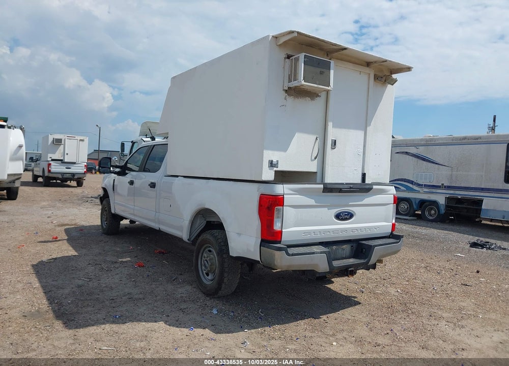 2018 FORD F-250 XL VIN: 1FT7W2B65JEB27700