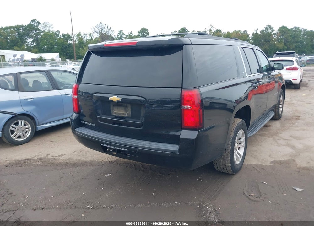 2017 CHEVROLET SUBURBAN LT VIN: 1GNSKHKC2HR232591