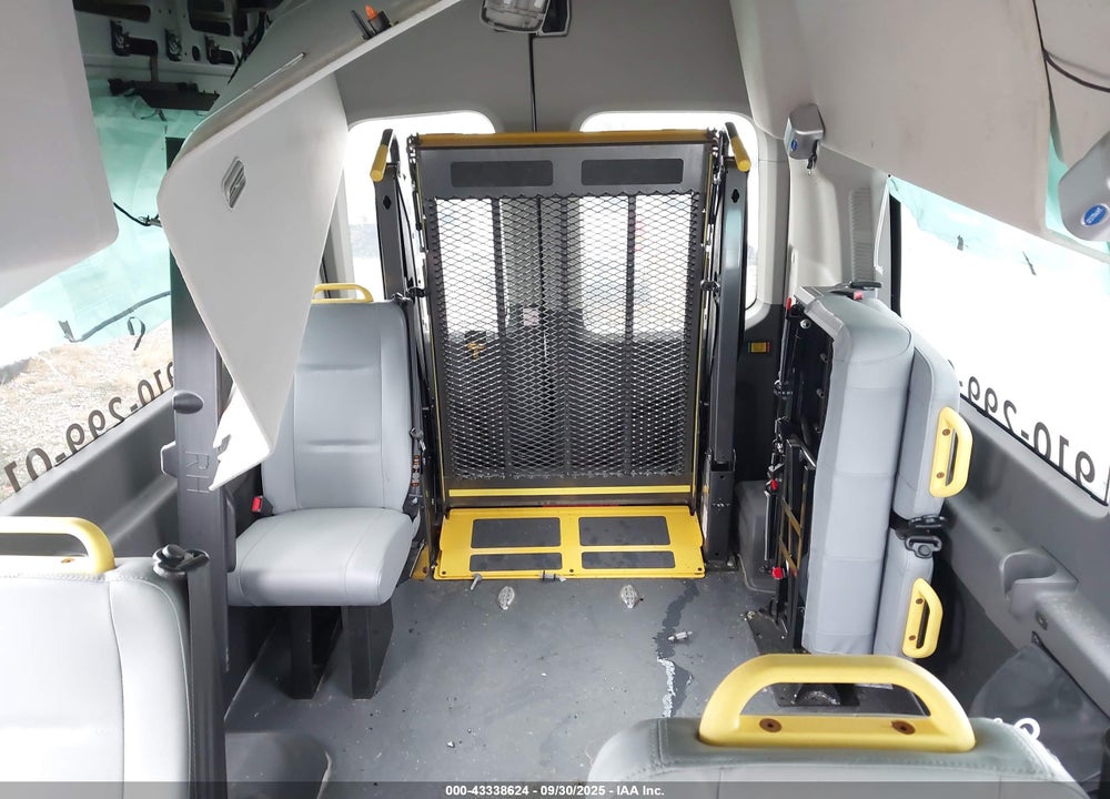 2024 FORD TRANSIT-350 PASSENGER VAN XL VIN: 1FDVU4X81RKB24160