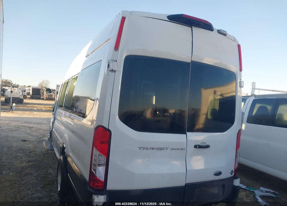 2024 FORD TRANSIT-350 PASSENGER VAN XL VIN: 1FDVU4X81RKB24160