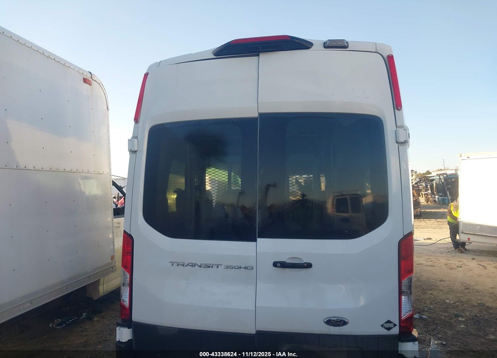 2024 FORD TRANSIT-350 PASSENGER VAN XL VIN: 1FDVU4X81RKB24160